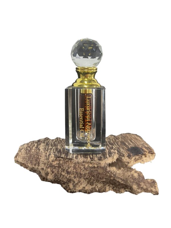 Luxurious Agarwood Essential Oil